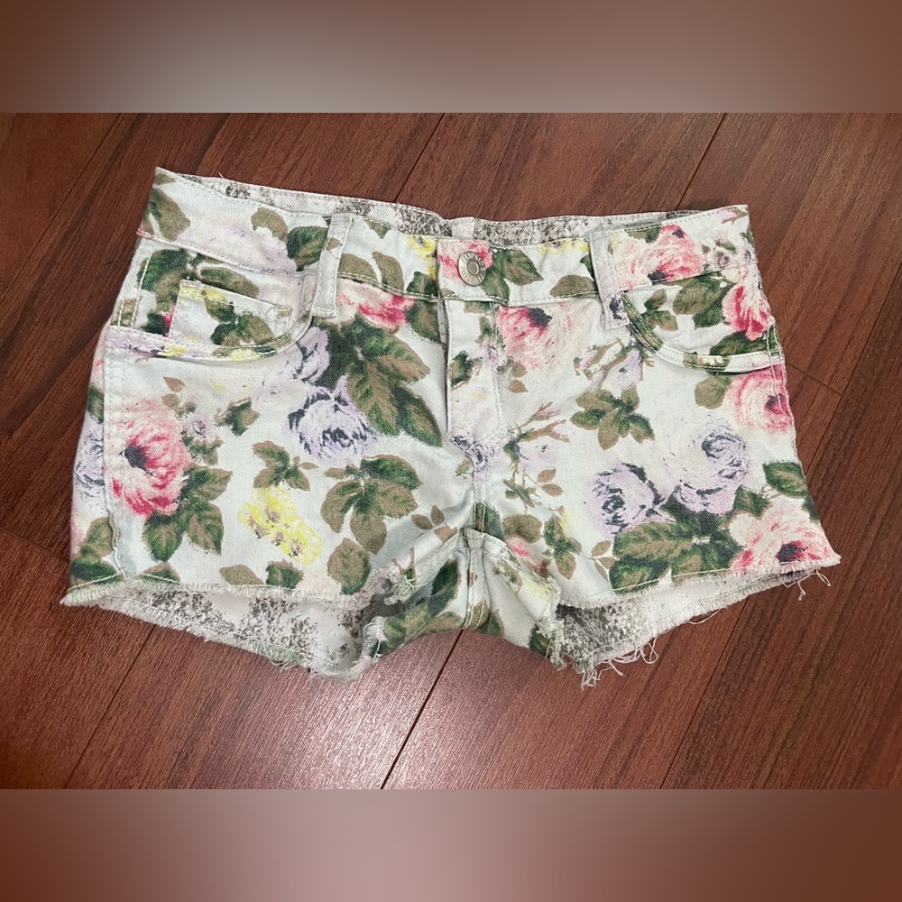 Flip Side shorts Sz 3